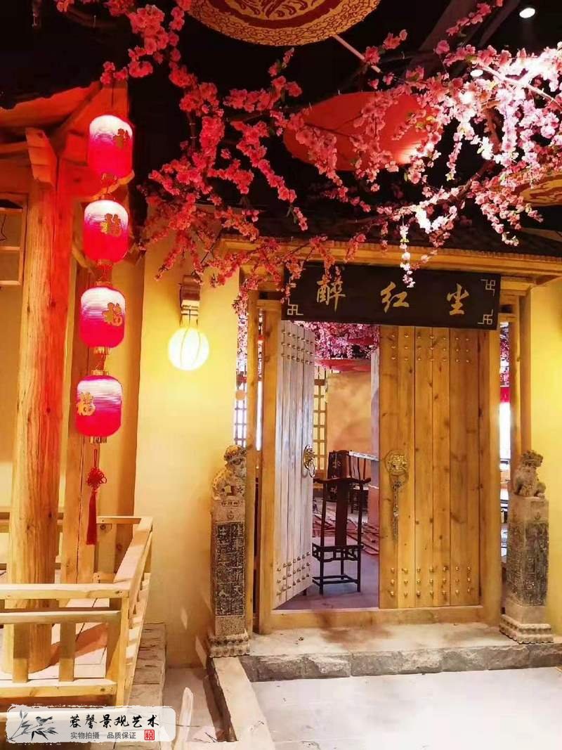 餐廳仿真桃花樹
