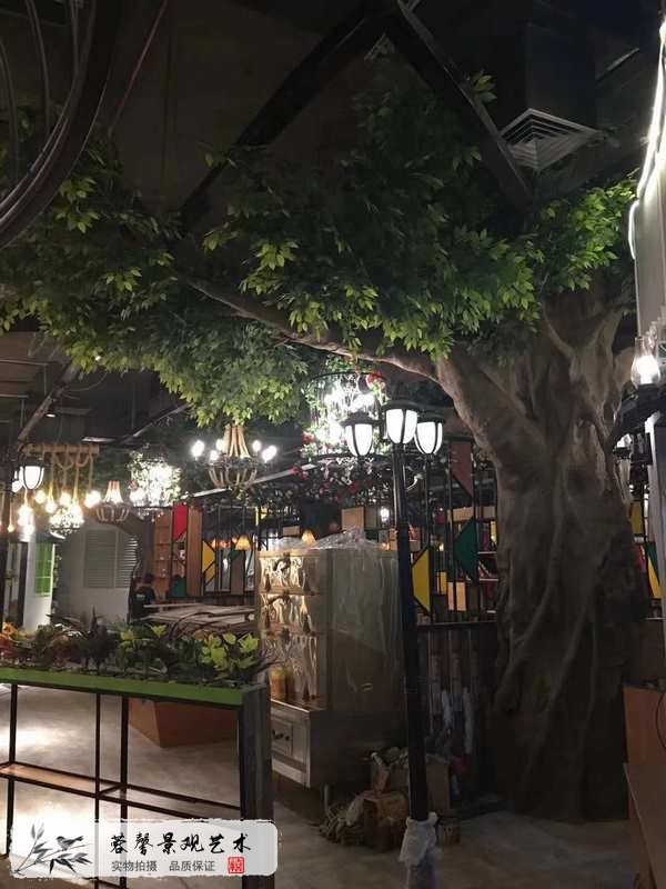 仿真榕樹