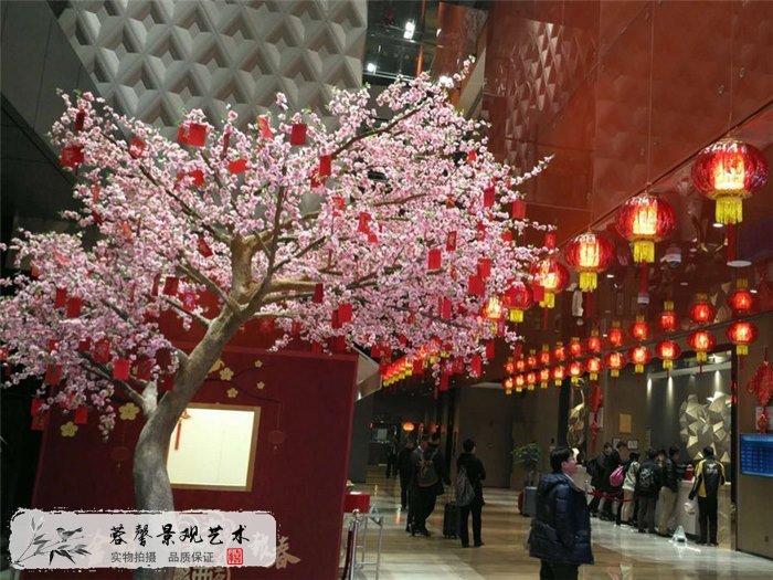 仿真樹室內(nèi)裝飾