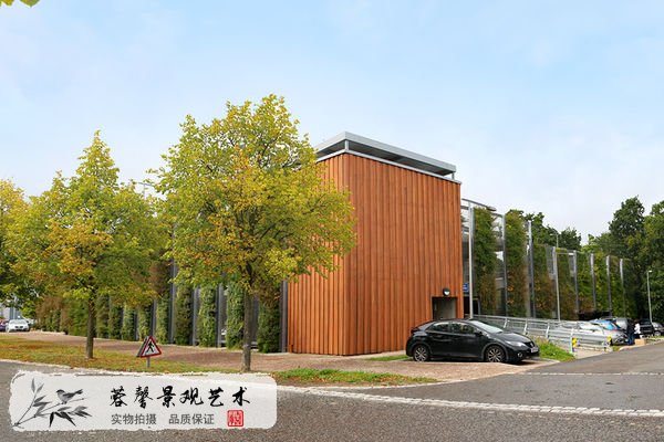 商業(yè)園外墻植物墻