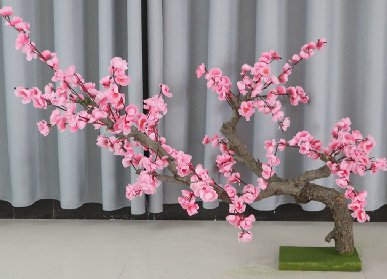 中式仿真桃花樹
