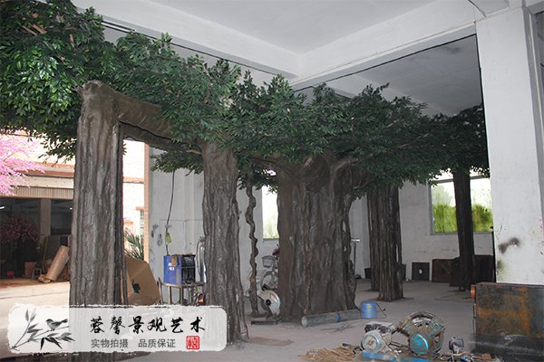 仿真榕樹大門