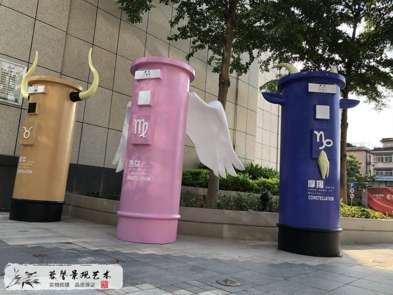 橫崗榮德國際開業(yè)美陳
