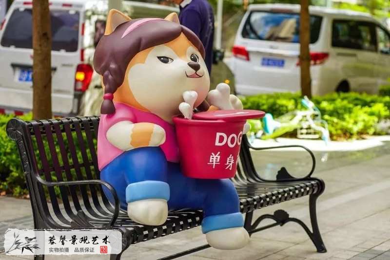 橫崗榮德國際開業(yè)美陳