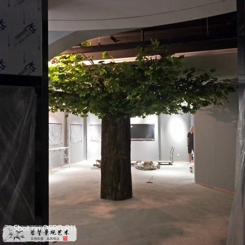 室內(nèi)包柱子仿真紅楓樹