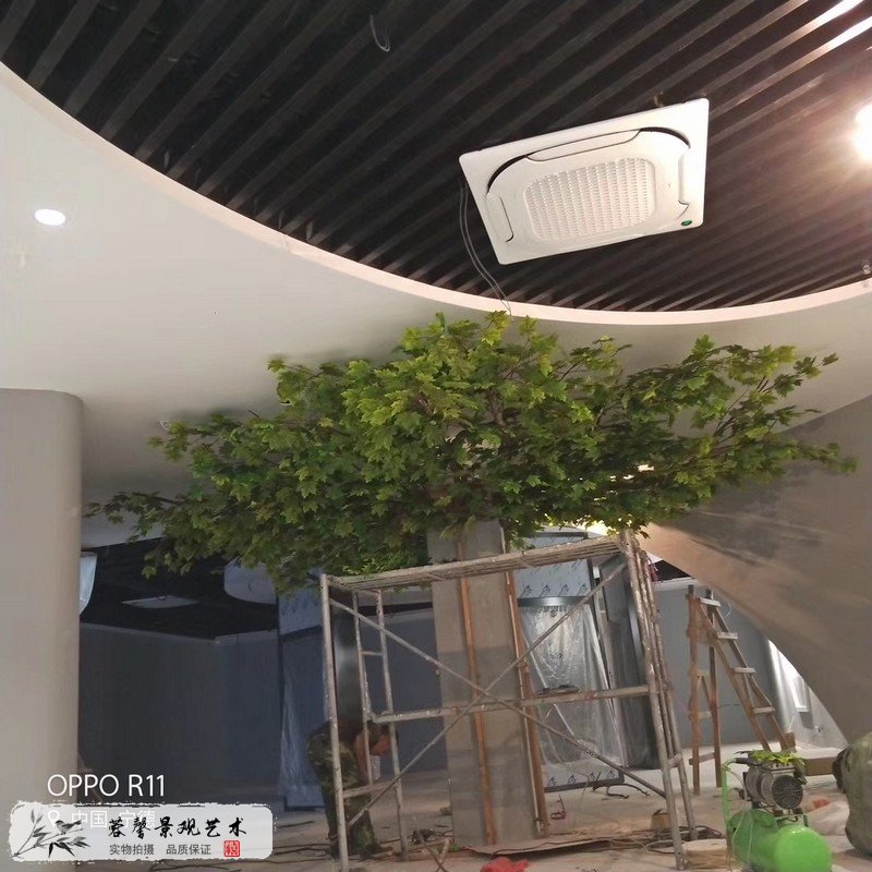 室內(nèi)包柱子仿真紅楓樹