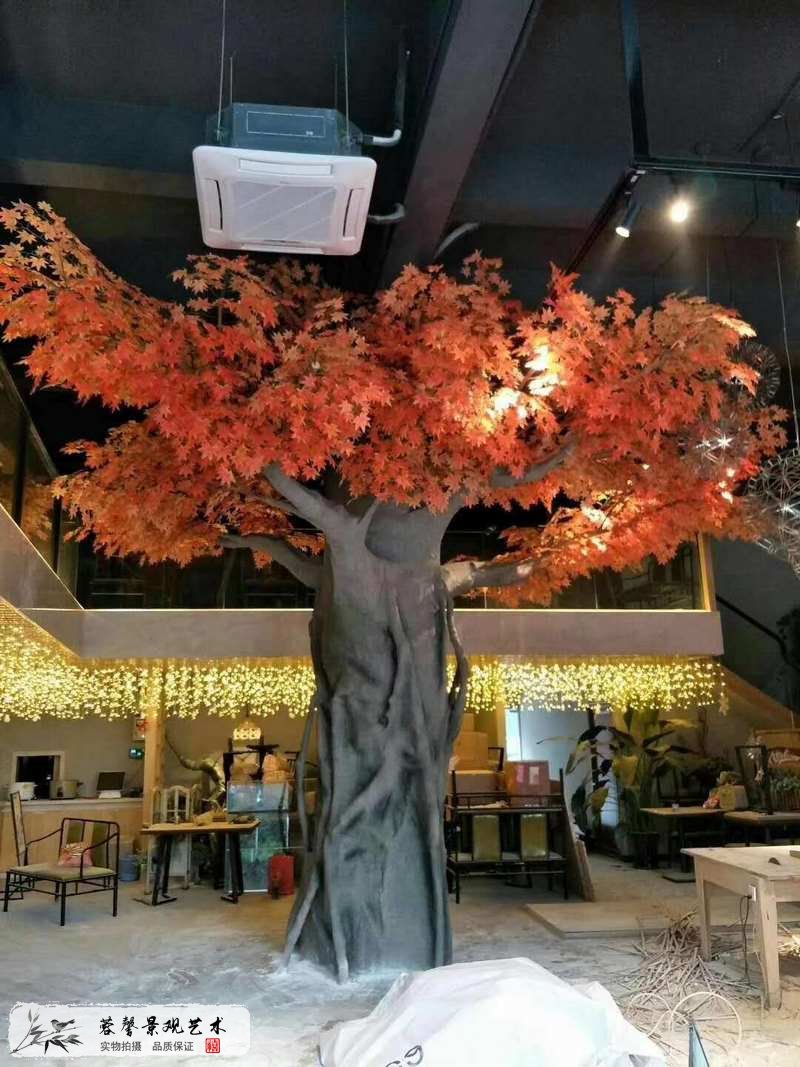 室內仿真紅楓樹