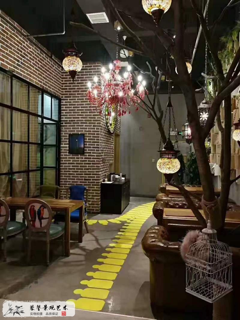 餐吧室內(nèi)園林景觀