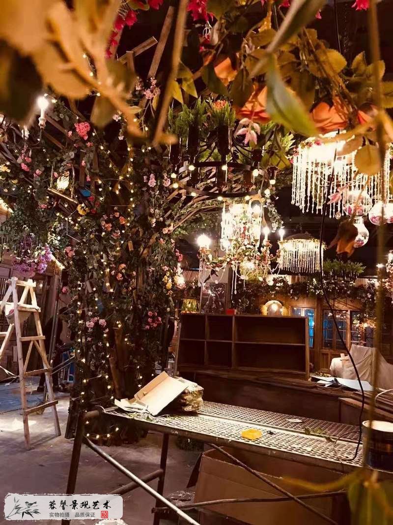 餐吧室內(nèi)園林景觀