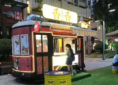 麻辣燙玻璃鋼餐車