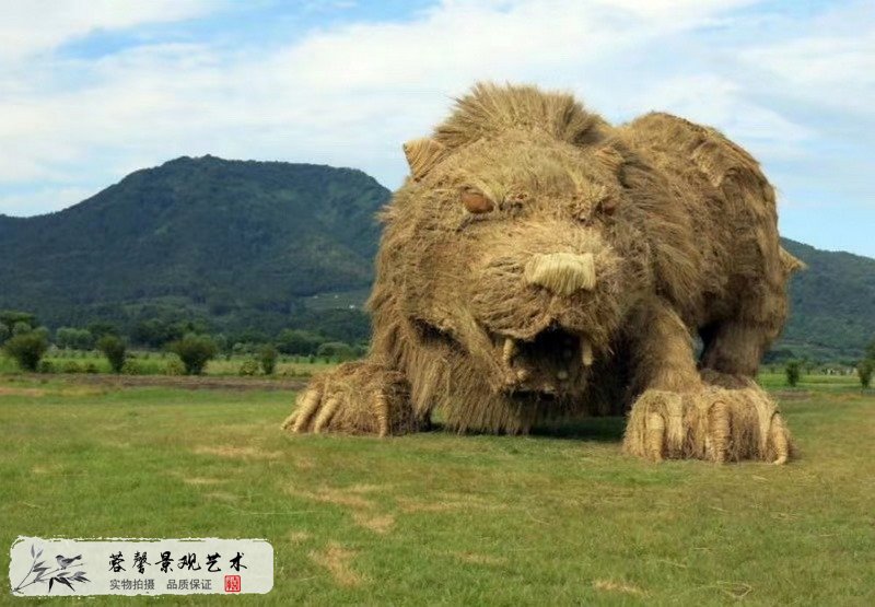 稻草人雕塑