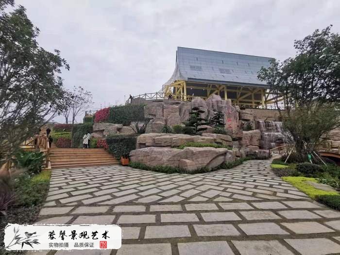 樓盤形象假山.jpg