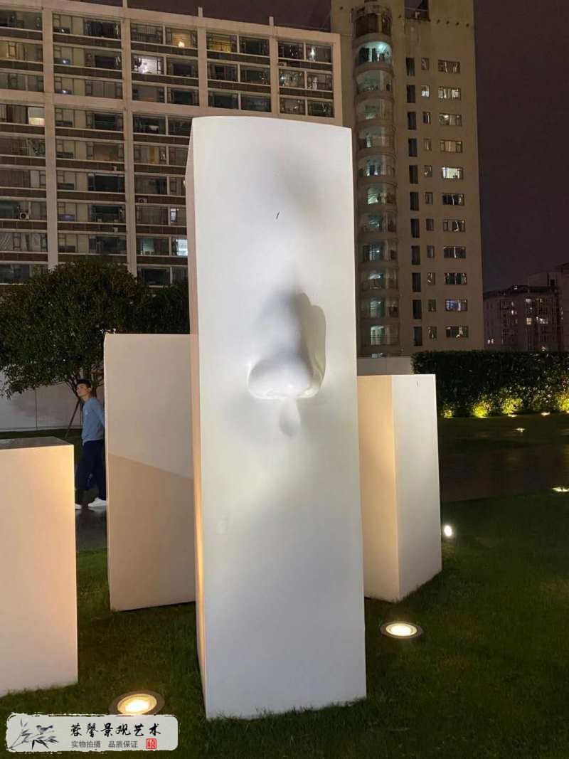 長沙IFS商業(yè)美陳