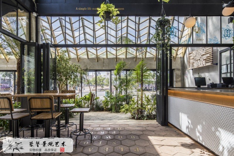 室內(nèi)花藝吊頂