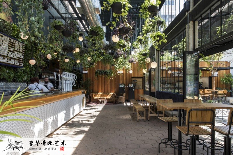 室內(nèi)花藝吊頂